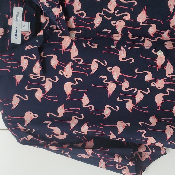 Old Navy Rare Flex XL Flamingo Button Down Shirt NWT Navy Pink - Picture 4 of 12